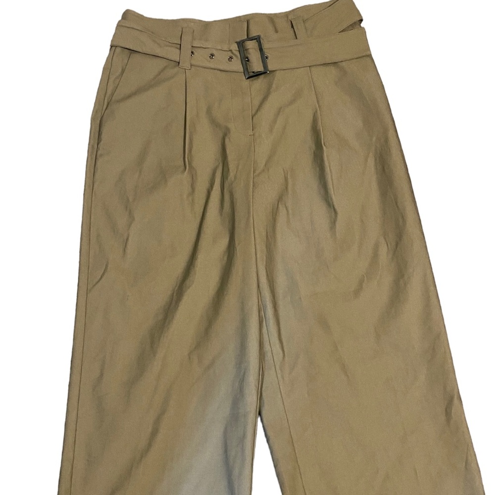 Simply Vera Wang kaki pants, wide legs ankle length. New condition.